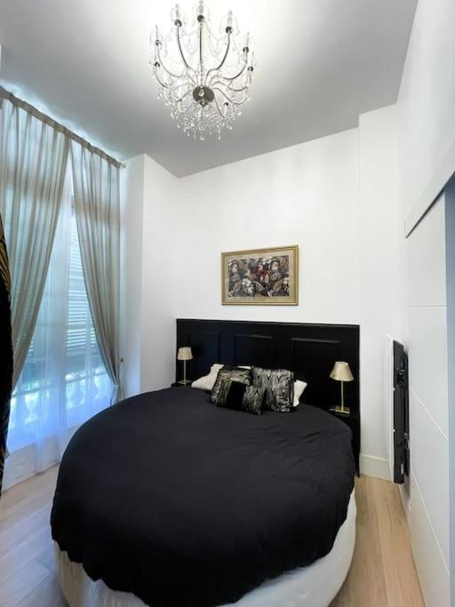 Romantique Jacuzzi, Au Chateau A 30 Min De Paris Apartment Limay Exterior photo